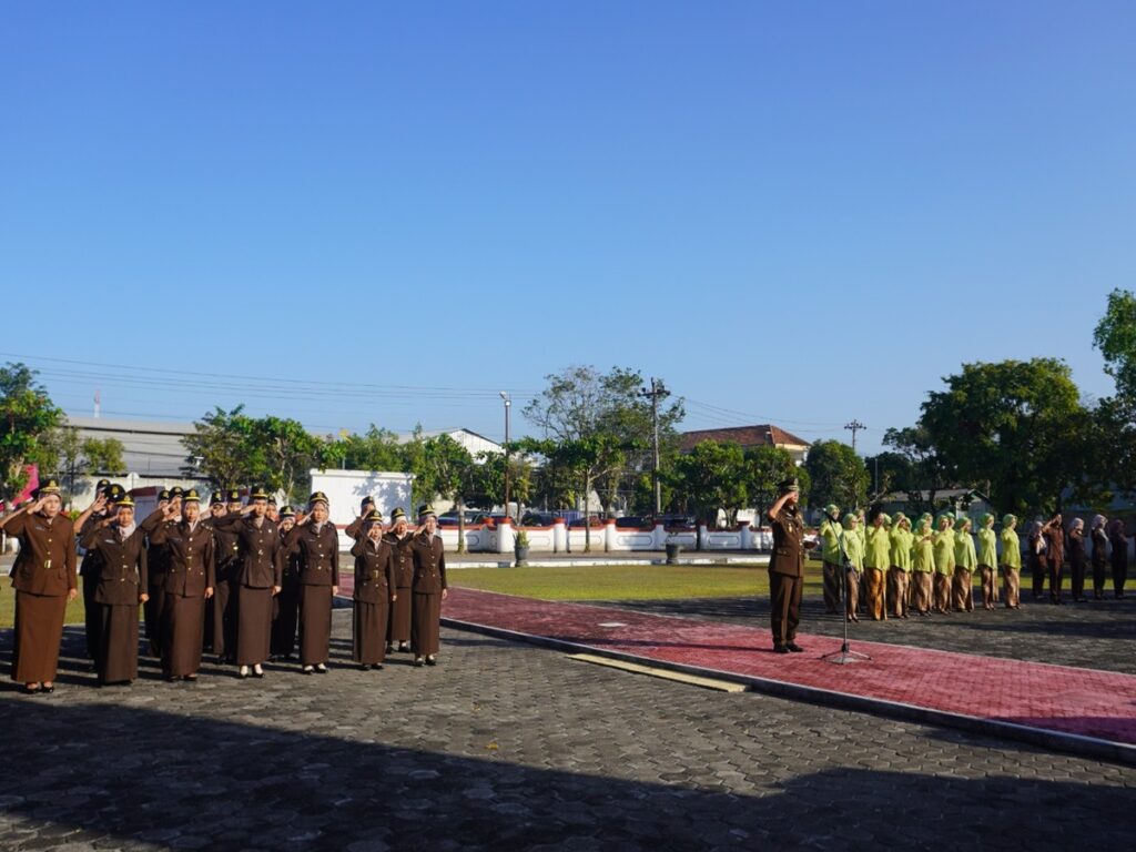ziarah taman makam pahlawan