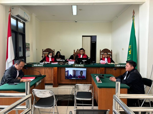 sidang korupsi desa surorejan